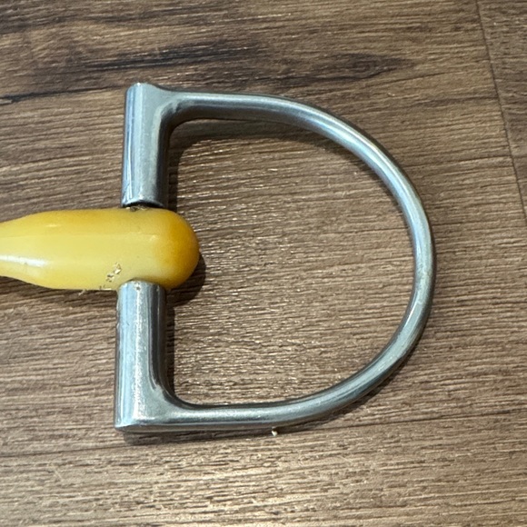 🐴 Happy Mouth Shaped Mullen Mouth King Hunter D Ring. 5 1/4" 🐴 - Picture 3 of 4